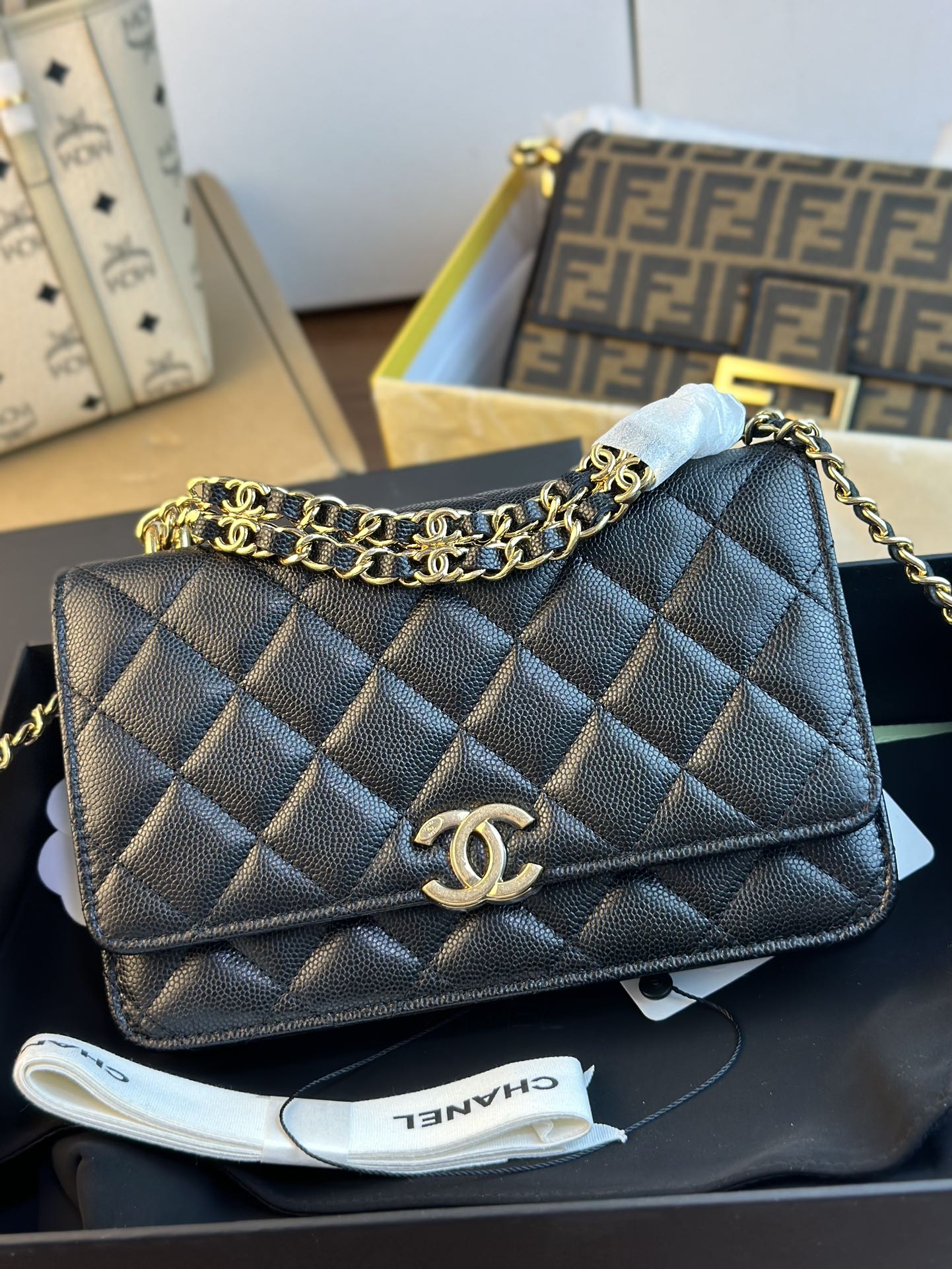 CHANEL 22K