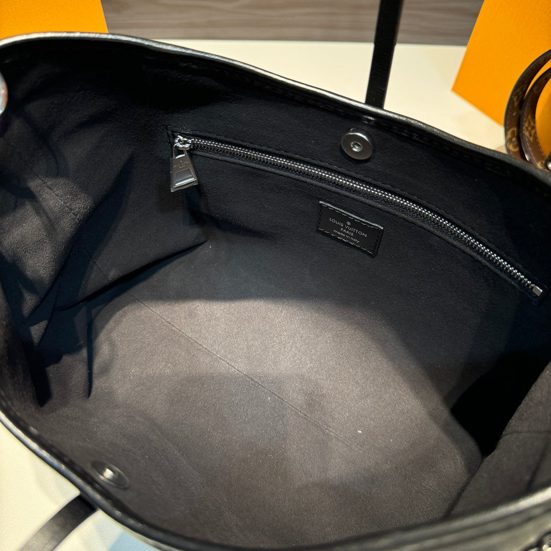 Louis Vuitton/Carryall Cargo/Lambskin/Tote bag/Small