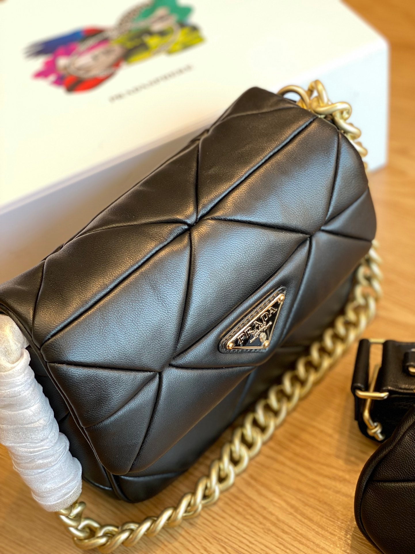 PRADA /Triangle Logo/Shoulder Bag/Ladies/Black