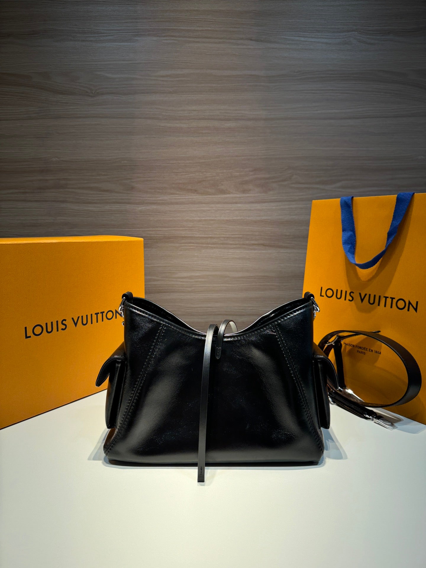 Louis Vuitton/Carryall Cargo/Lambskin/Tote bag/Small