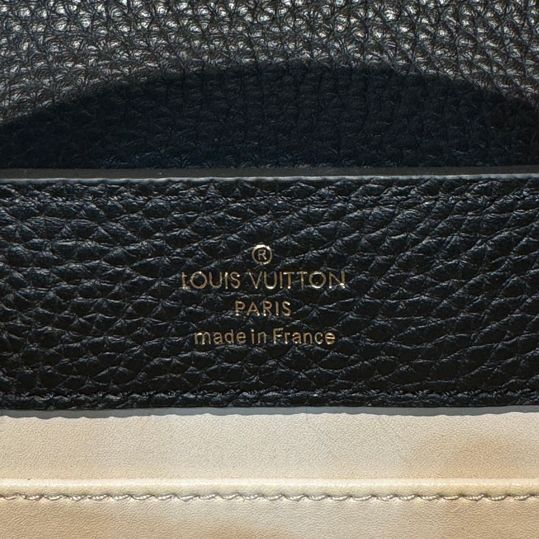 Louis Vuitton/Handbag/Black floral padlock/Mini/Capucines Dimensions: 21 x 14 x 8 cm