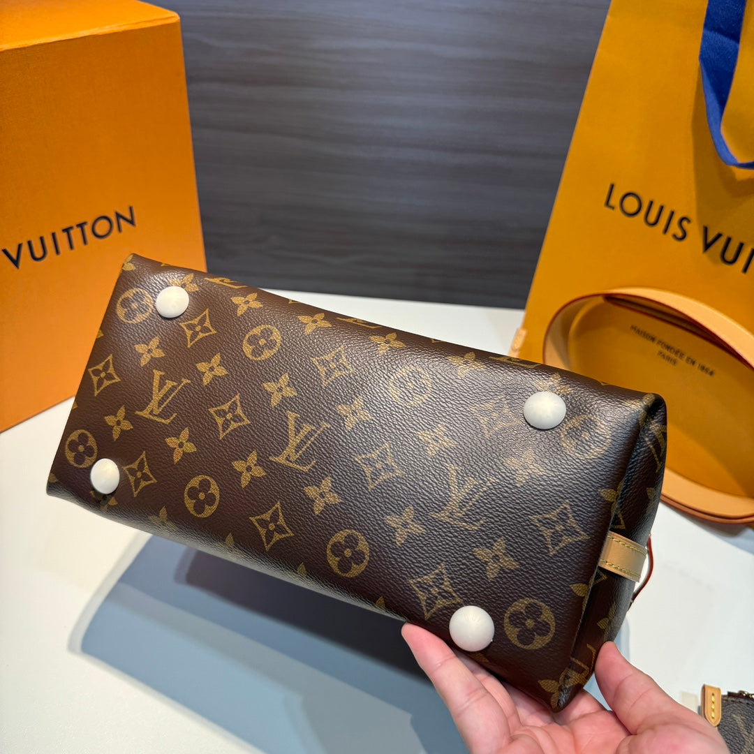 LOUIS VUITTON /Carryall PM /Shopping bag/Match bag/Handbag/Shoulder bag/Tote bag/Small size/Brown