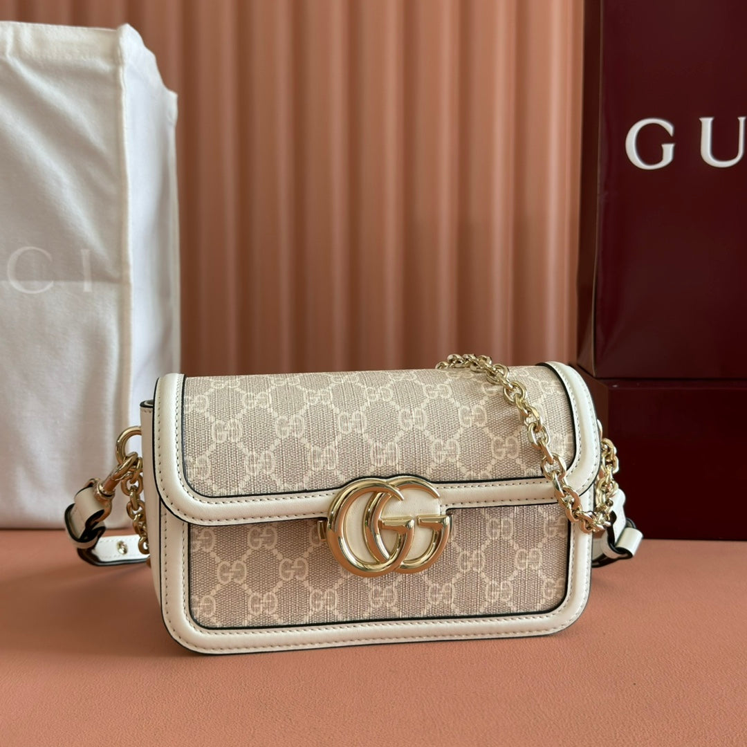 6万取引突破★UPS速達便【GUCCI】ショルダーバッグ_610846 CWG1G 6万取引突破☆UPS速達便【GUCCI】ショルダーバッグ_610846 CWG1G