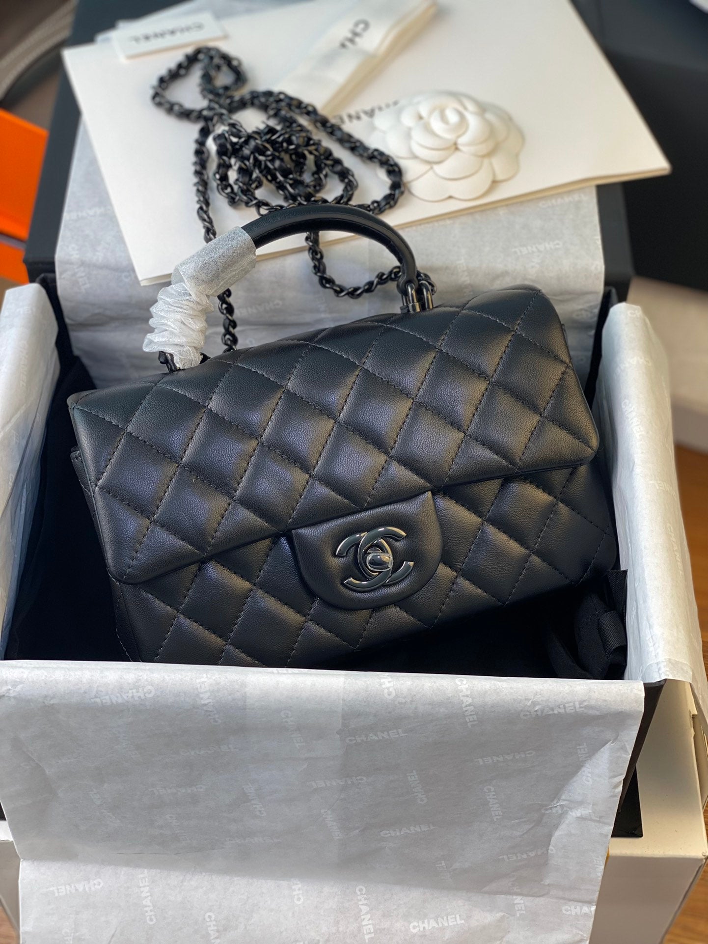 CHANEL 24A