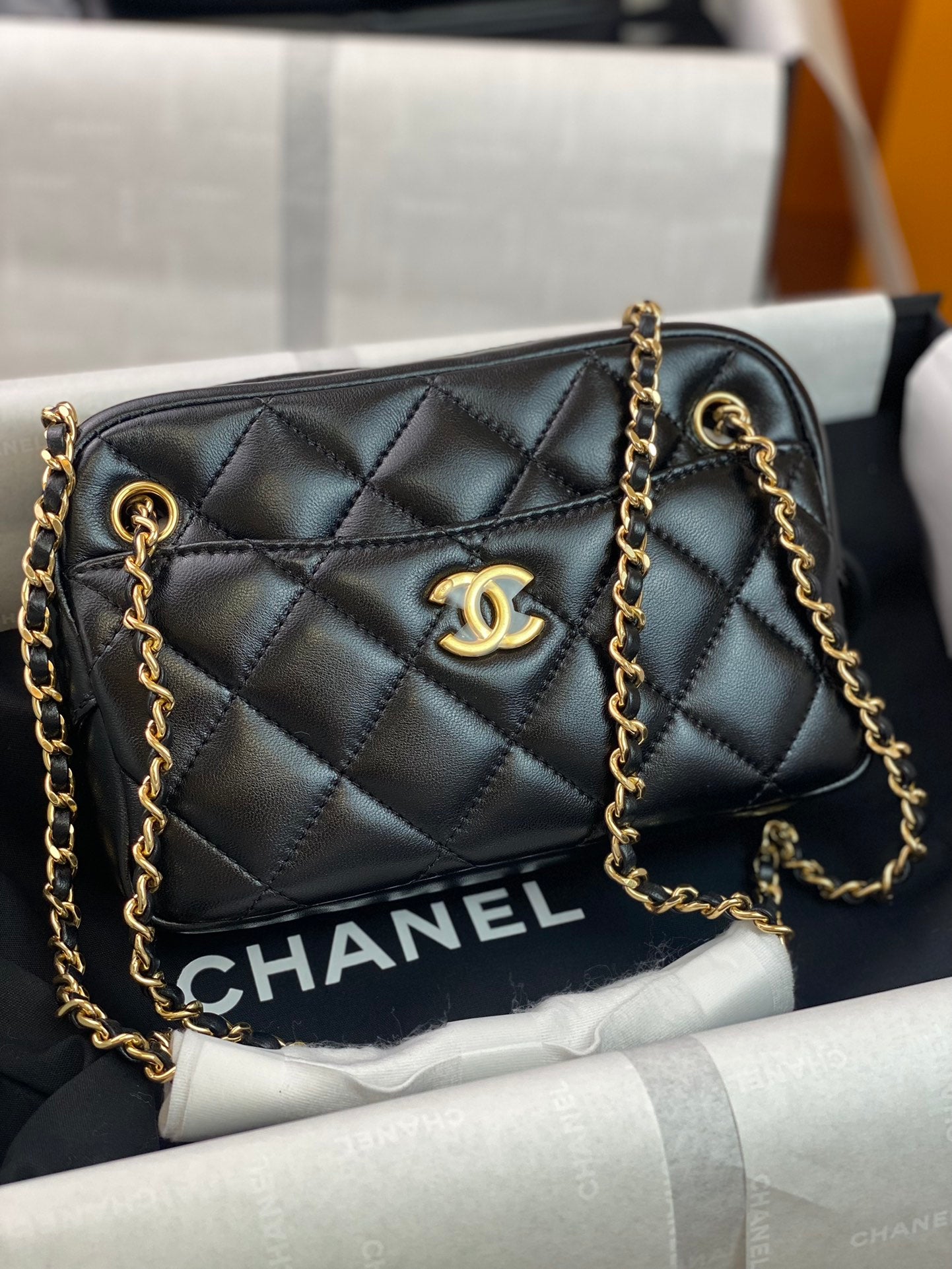 CHANEL 24K