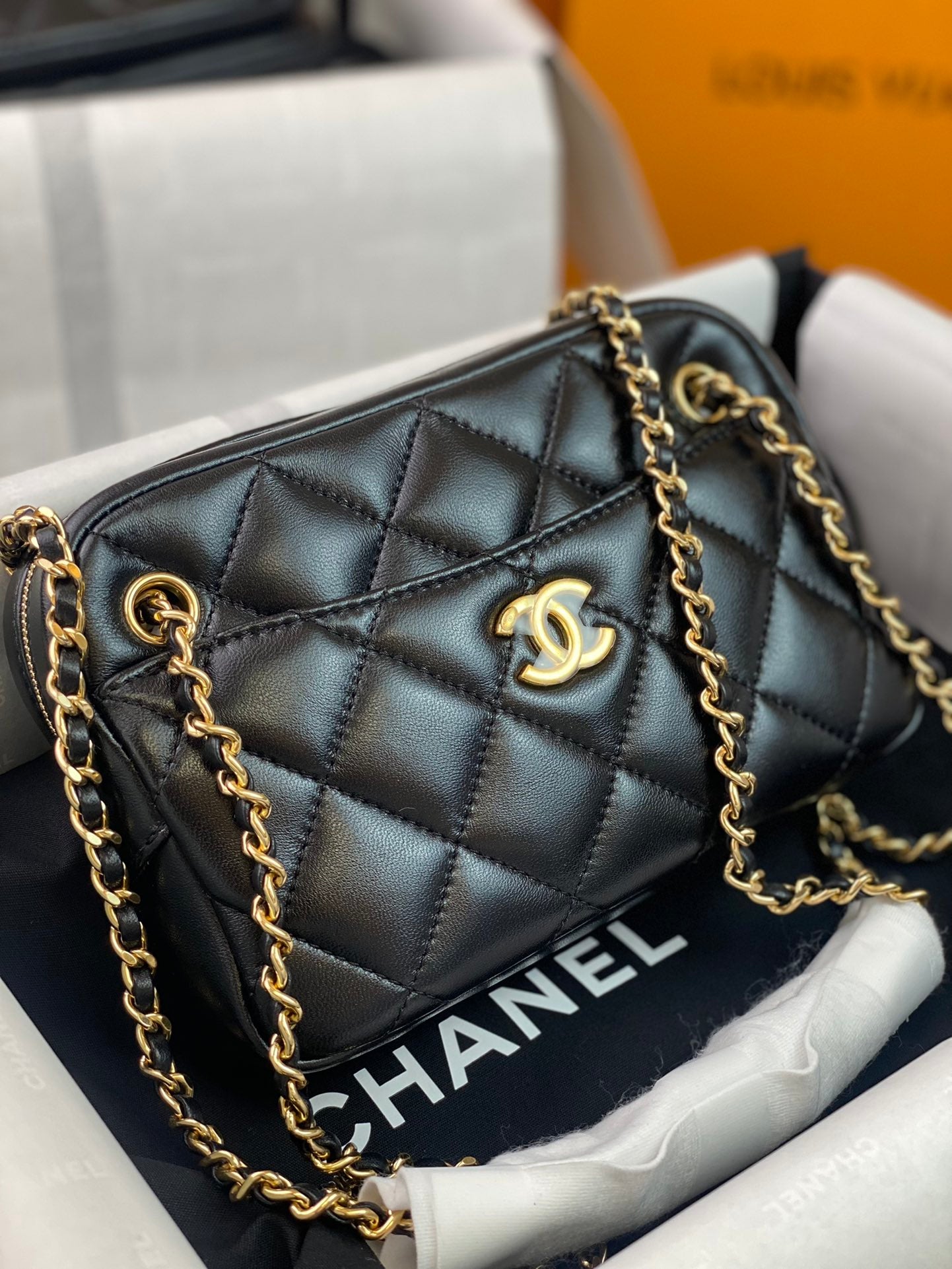 CHANEL 24K