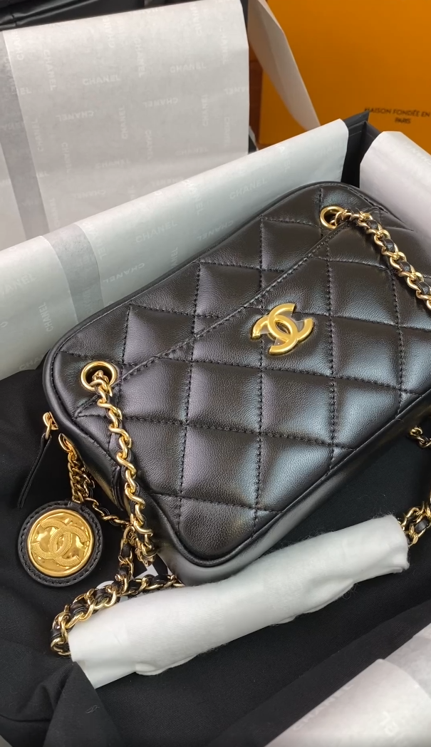 CHANEL 24K